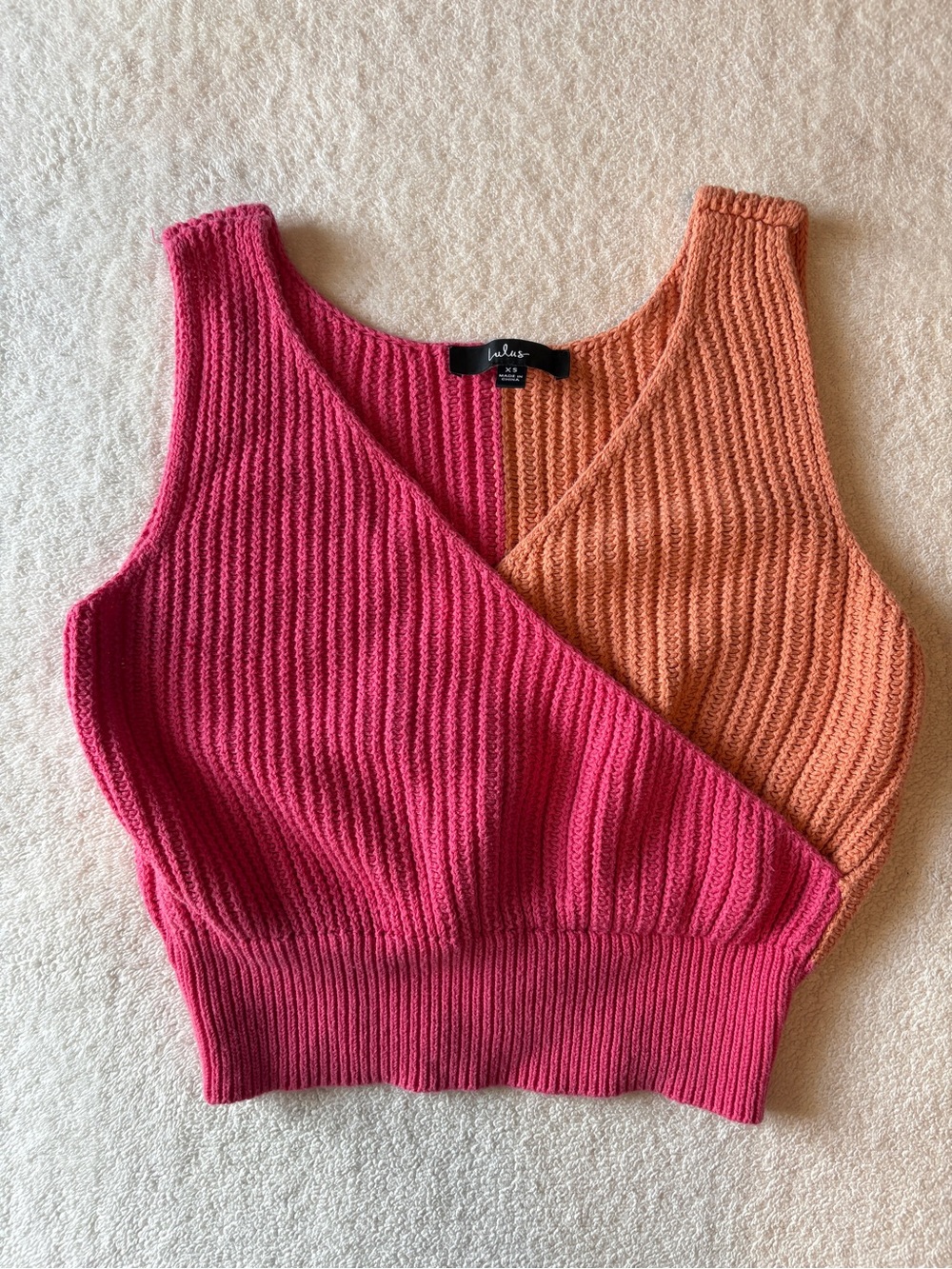 Lulu’s Double Knit, Crisscross Cropped Top, Pink & Sherbet Colors. Sz XS